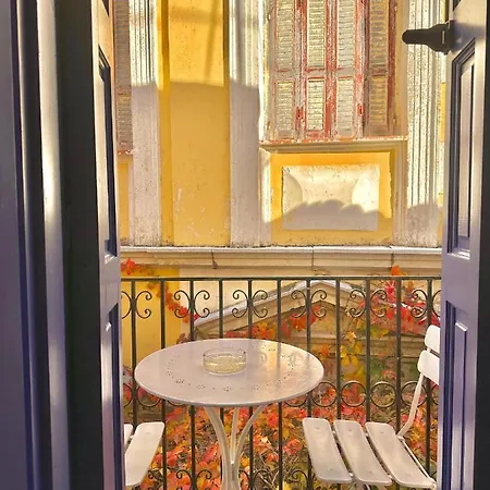 Kali Strata 2 - Downtown Lägenhet Symi